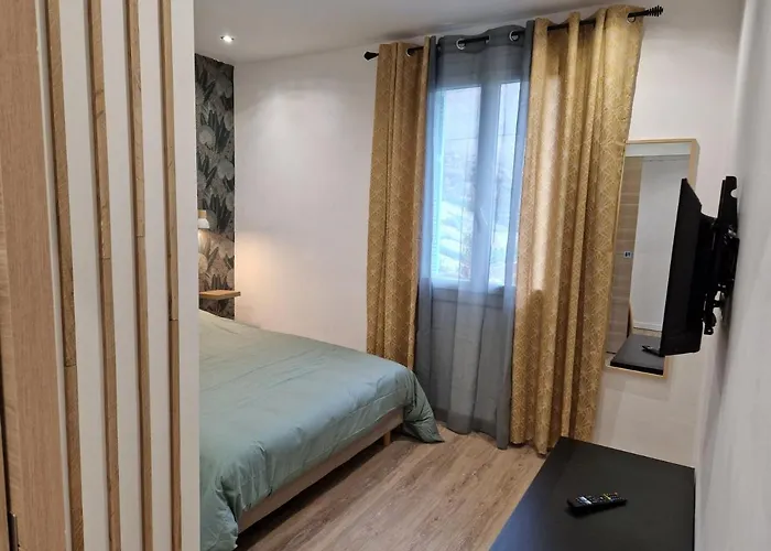 Proche Centre-ville Parking Gratuit Apartament *