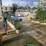 Proche Centre-ville Parking Gratuit Ajaccio (Corsica)