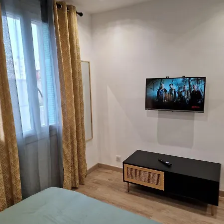 Апартаменты Proche Centre-ville Parking Gratuit Аяччо